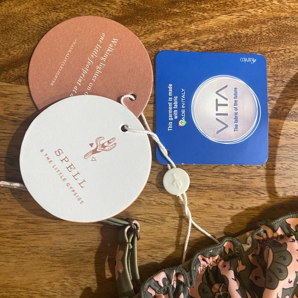 🌸Spell & The Little Gypsies Lionheart bikini top 10 years girls NWT swim - Picture 5 of 11